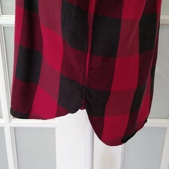 GAP Boyfriend Fit Red & Black Buffalo Check Button Down Shirt Size - M - Picture 9 of 16